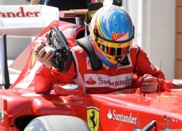 Fernando Alonso saat balap di Sirkuit Park Istanbul, Istanbul - Turki, 7 Mei 2011 (Photo : www.associatedpress.com)