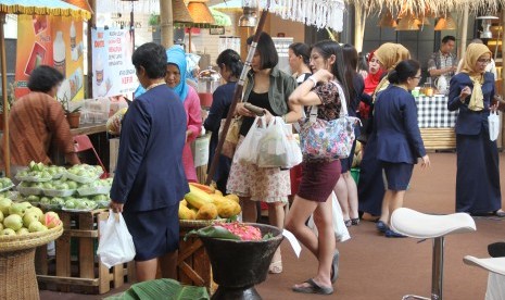 Festival buah dan sayur bertempat di Atrium Utama Street Gallery dari pukul 11.00 sampai 21.00 WIB di Pondok Indah Mall, Jaksel.