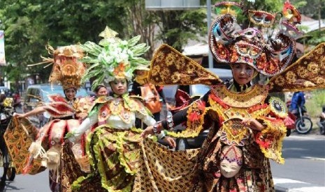 Festival Pelangi Budaya Bumi Merapi