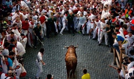 Festival San Fermin di Spanyol yang semula dijadwalkan untuk digelar selama delapan hari pada Juli 2020 dibatalkan akibat pandemi corona.