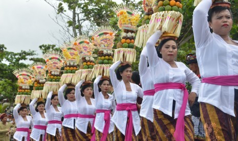 Festival Tanah Lot. Ilustrasi