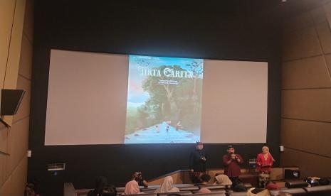 Film Tirta Carita: Sendang Malang di Cekung Gunung resmi diluncurkan untuk pertama kalinya di Mopic Cinemas Malang, Kota Malang, Ahad (20/5/2023). 