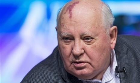 Mantan Presiden Uni Soviet Mikhail Gorbachev. Melalui Surat, Pemimpin Iran Khomeini Sempat Ajak Gorbachev Memeluk Islam