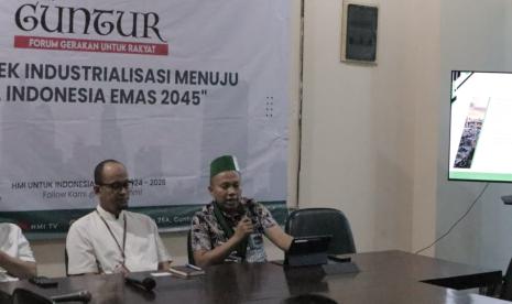 Forum Guntur (Gerakan untuk Rakyat) dengan mengangkat tema tentang 