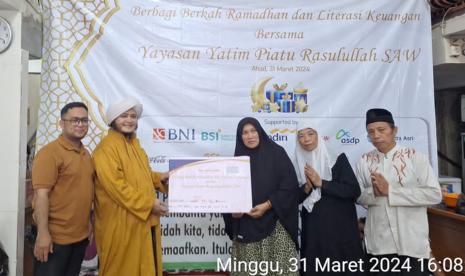 Forum Jurnalis Berbagi (FJB) menyelenggarakan kegiatan santunan bagi anak yatim piatu.