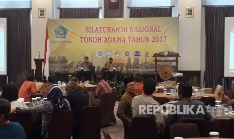 Forum Kerukunan Umat Beragama (FKUB) menggelar kegiatan Silatnas Tokoh Agama dan Rakornas FKUB 2017 di Hotel Royal Kuningan, Jakarta, Rabu (29/11). Kegiatan ini diikuti 362 anggota FKUB dari seluruh kabupaten/kota dan provonsi seluruh Indonesia.