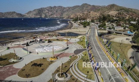 Foto aerial Jembatan dan Taman BJ Habibie di kawasan Bidau Santana, Dili, Timor Leste, Kamis (29/08/2019). (Antara/Dhemas Reviyanto)