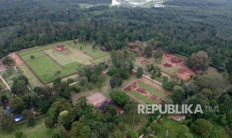 Foto aerial Kawasan Percandian Muarajambi di Muarojambi, Jambi, Ahad (29/12/2019).