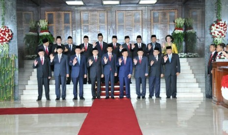 Foto bersama pimpinan tinggi negara dalam sidang tahunan MPR.