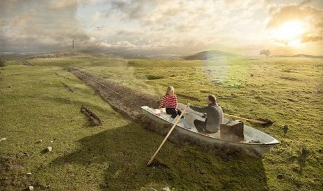 Foto karya fotografer Swedia, Erik Johansson.