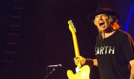 Presiden AS Donald Trump kedapatan menggunakan lagu milik Neil Young dalam acara July Fourth di Mount Rushmore, South Dakota (Foto: Neil Young)