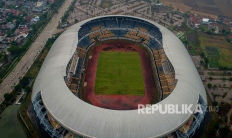 Foto udara Stadion Gelora Bandung Lautan Api (GBLA) di Gedebage, Bandung, Jawa Barat, Senin (4/11/2019).