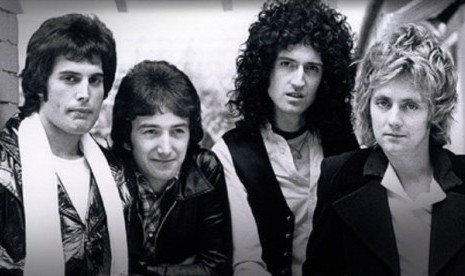 Freddie Mercury dan Queen Band