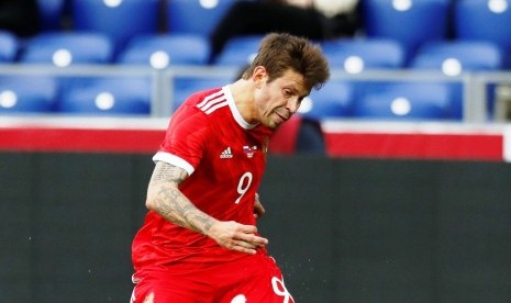 Fyodor Smolov, pencetak gol Rusia ke gawang Selandia Baru pada laga Piala Konfederasi 2017.