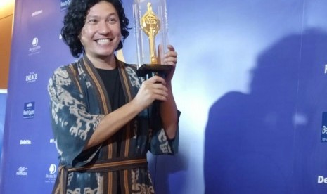 Gading Marten meraih Piala Citra 2018 sebagai Pemeran Utama Pria Terbaik. 