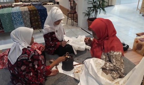 Galeri Upakarti yang ada di Dinas Perindustrian dan Perdagangan (Disperindag) Kabupaten Sleman, Senin (4/6).  Galeri Upakarti merupakan ruang pamer sekaligus rumah kreatifnya UMKM-UMKM yang ada di Kabupaten Sleman.