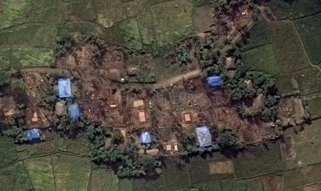 Gambar citra satelit kondisi desa-desa di negara bagian Rakhine, Myanmar, yang dihuni oleh etnis Muslim Rohingya, pada November 2016.