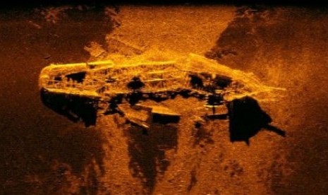  Gambar sonar dari sebuah kapal besi yang ditemukan dalam pencarian pesawat MH370. (Disediakan: Biro Keamanan Transportasi Australia)