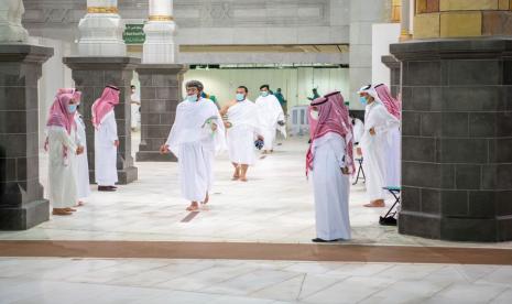 Gambaran perdana umrah, Ahad (4/10).