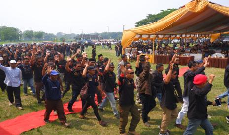 Gardu Ganjar kolaborasi dengan masyarakat yang tergabung dalam Jawara Banten Bersatu (JBB) mengajak masyarakat terus berpartisipasi aktif. 