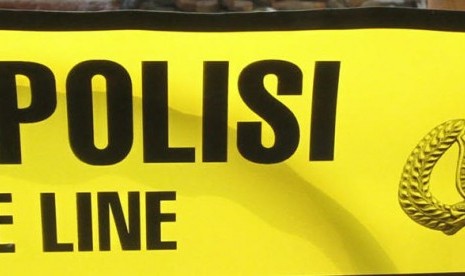 Polsek Cibinong, Kabupaten Bogor, Jawa Barat, menyatakan bahwa sebuah granat yang ditemukan warga Kelurahan Sukahati, Kecamatan Cibinong, hanya replika. 