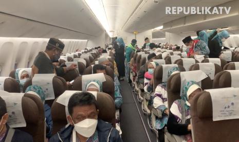 penerbangan haji Garuda Indonesia.