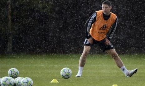  Gary Cahill 