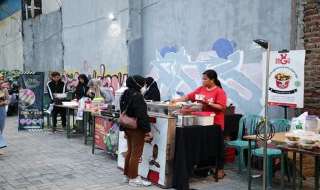 Gebyar Kampoeng Ramadhan selama dua hari, Sabtu (25/3/2023) dan Ahad (26/3/2023) dengan beragam acara menarik di Mbahe Cafe, Kelurahan Kalijudan, Kecamatan Mulyorejo, Kota Surabaya, Jawa Timur.