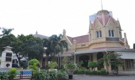 Gedung Balai Pemuda Surabaya