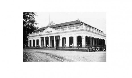 Gedung Harmoni