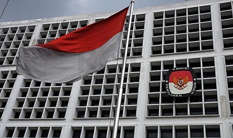 Gedung KPU. Putusan DKPP sebut KPK melanggar prosedur dalam ubah data Partai Gelora dan PKN.