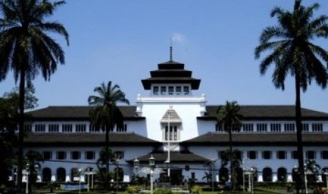 Gedung Sate, landmark kota Bandung.