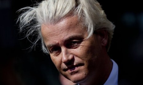 Kepresidenan Palestina mengecam keras pernyataan rasis anggota parlemen Belanda Geert Wilders baru-baru ini yang menyangkal hak rakyat Palestina