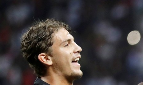 Gelandang AC Milan, Manuel Locatelli.