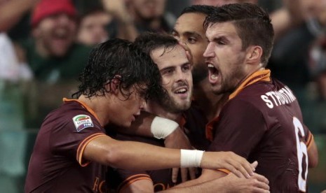 Gelandang AS Roma, Kevin Strootman.