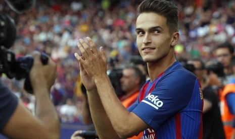 Gelandang Barcelona, Denis Suarez.