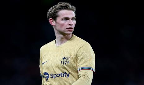 Gelandang Barcelona Frenkie De Jong urung membela Belanda dalam laga kualifikasi Euro 2024 kmelawan Prancis arena cedera paha.