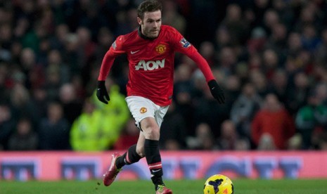 Gelandang Juan Mata,