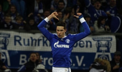 Gelandang Julian Draxler.