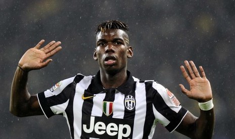 Gelandang Paul Pogba.