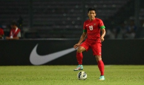 Gelandang timnas Indonesia dan Persela Lamongan, Ahmad Bustomi.