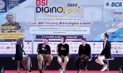 Gelaran BSI DiginoFest 2023 menghadirkan pembicara Mardigu Wowiek atau yang lebih dikenal sebagai Bossman Mardigu selaku CEO Microgold.