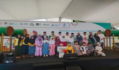 Gema Ramdhan yang digelar BSI di Masjid Salman ITB mengangkat tema Ramadhan Mengajarkan Nilai Kehidupan