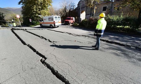 Gempa Bumi (Ilustrasi)