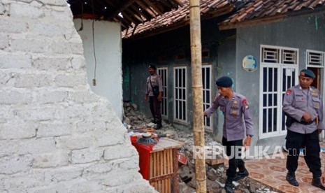 Gempa di Banten, Selasa (23/1).