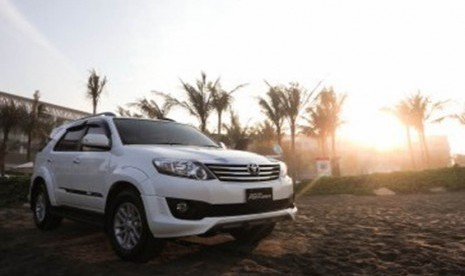 Generasi baru Toyota Fortuner, yakni Grand New Fortuner 2.7 TRD Sportivo A/T. (doc. Toyota)