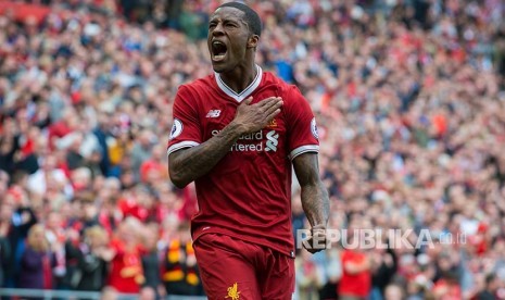 Georginio Wijnaldum membuka keran gol Liverpool ke gawang Middlesbrough, pada laga EPL 2017 di Anfield Arena, Ahad (21/5)