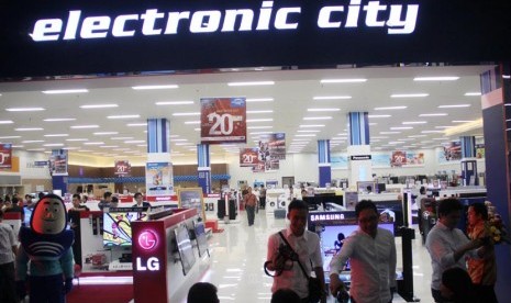 Gerai Electronic City di Alam Sutera, Serpong, Tangerang Selatan.