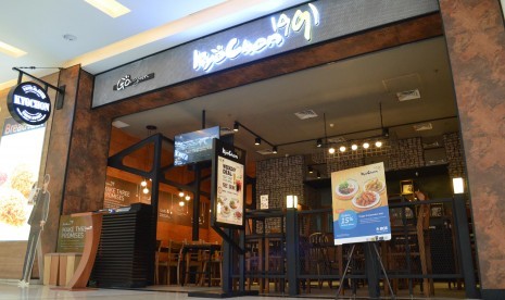 Gerai Kyochon di Living World Alam Sutera, Serpong, Tangerang.