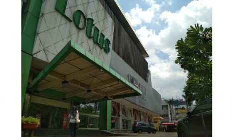 Gerai Lotus Thamrin yang terletak di Jalan Wahid Hasyim Jakarta Pusat.